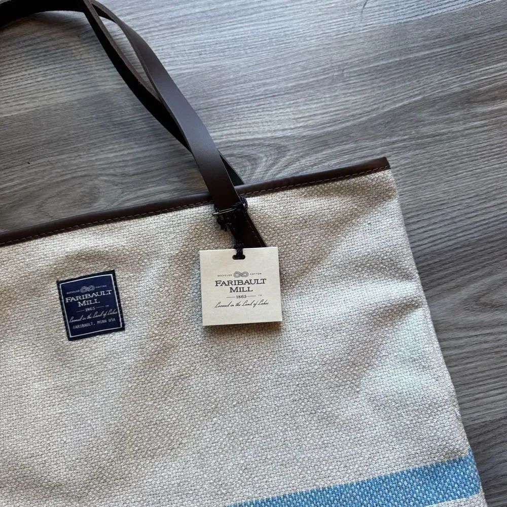 Faribault Woolen Mills Cotton Tote Bag MADE IN USA Leather Straps NWT Blue - Picture 2 of 8